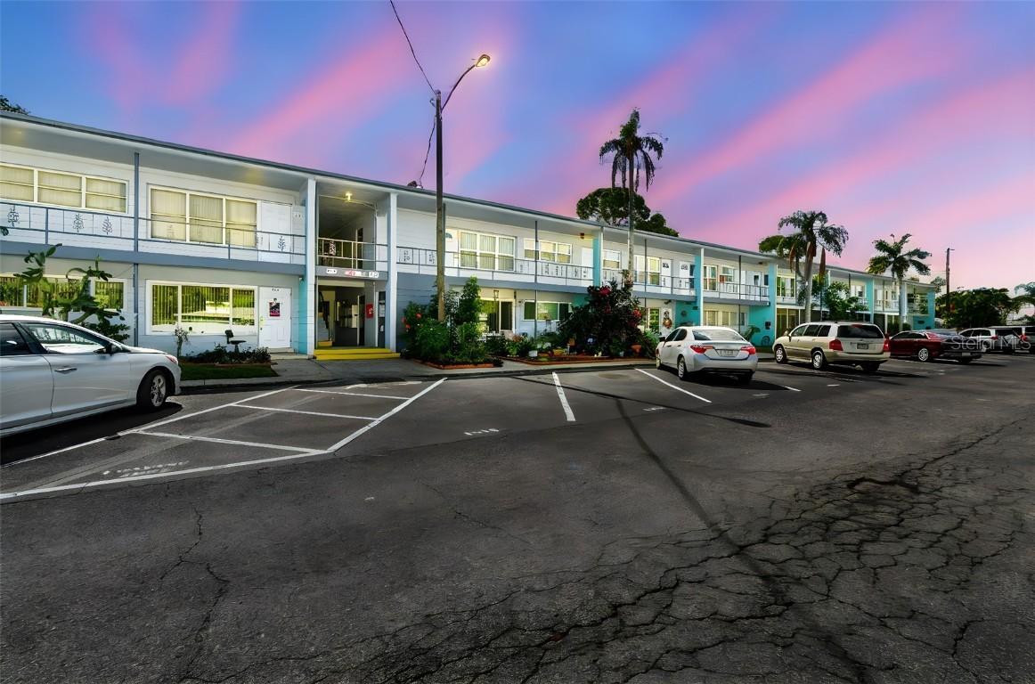 5860 43rd Ter. #1513, St Petersburg, FL 33709