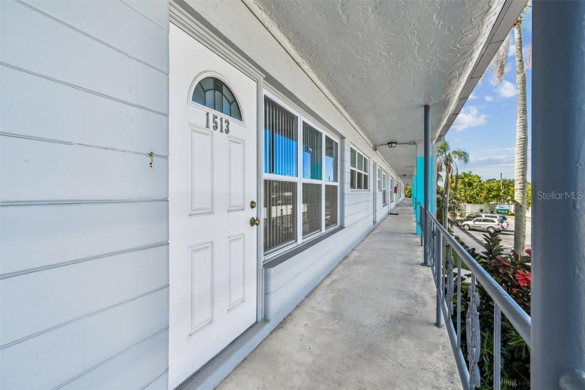 5860 43rd Ter. #1513, St Petersburg, FL 33709