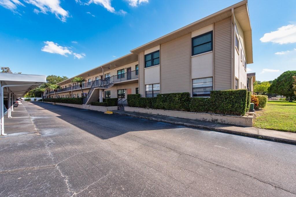 5967 Terrace Park Dr. #107, St Petersburg, FL 33709