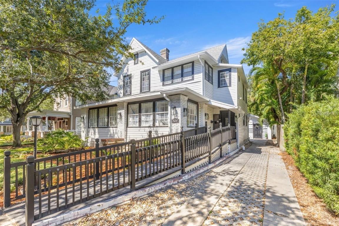 609 W Azeele St., Tampa, FL 33606