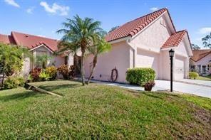 1157 Woodleaf Ct., Palm Harbor, FL 34684