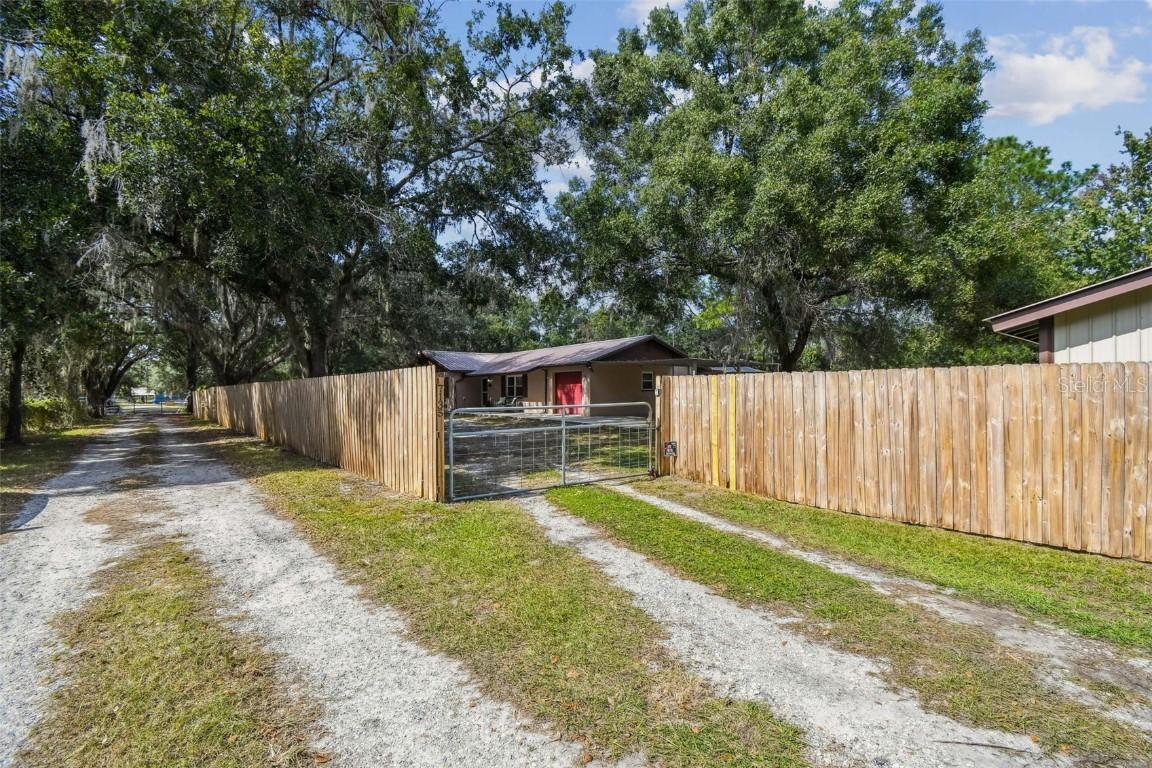 7135 Dormany Loop, Plant City, FL 33565