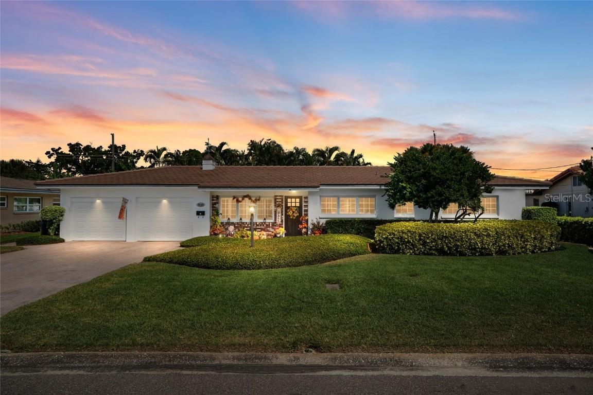 6649 10th Ave., St Petersburg, FL 33710