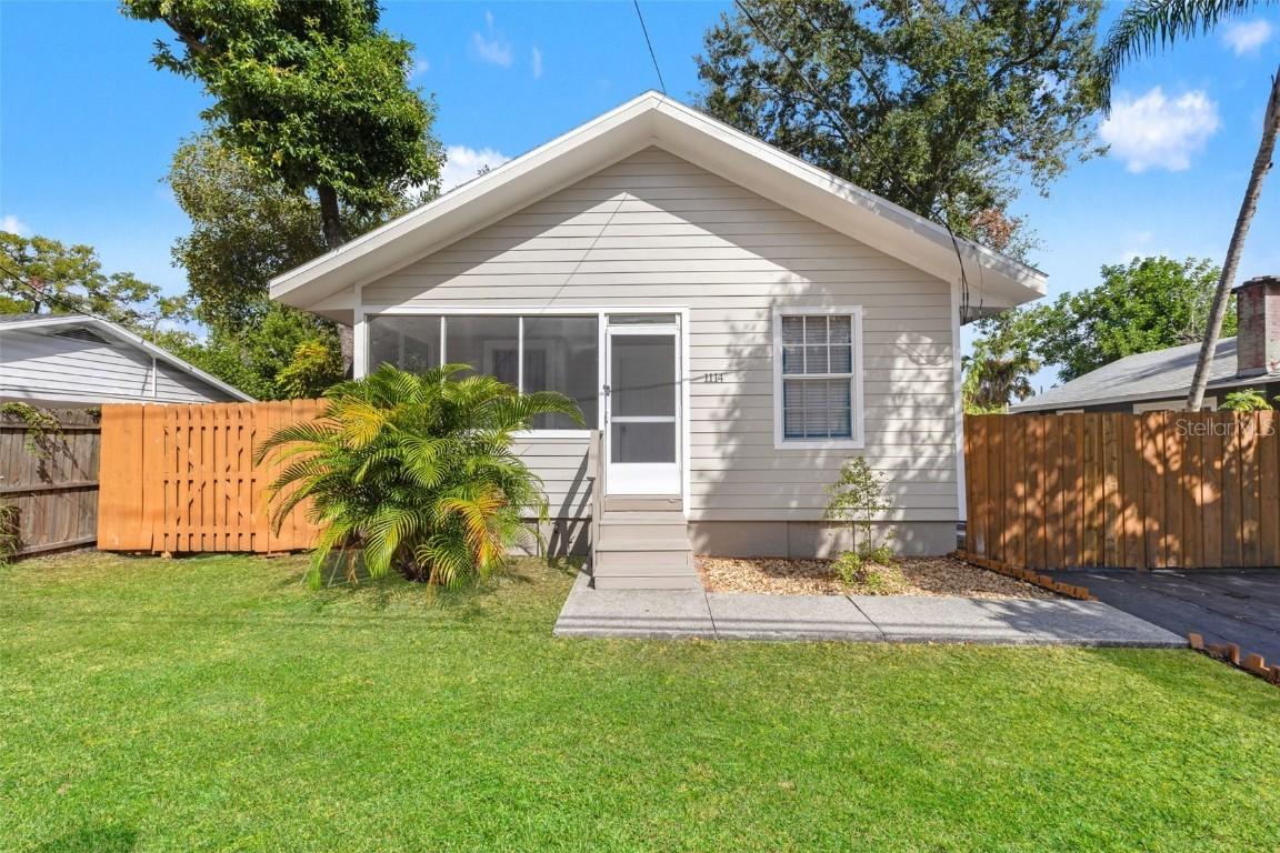 1114 17th Ave., Bradenton, FL 34205