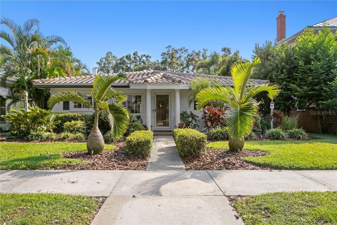 1110 14th Ave., St Petersburg, FL 33705