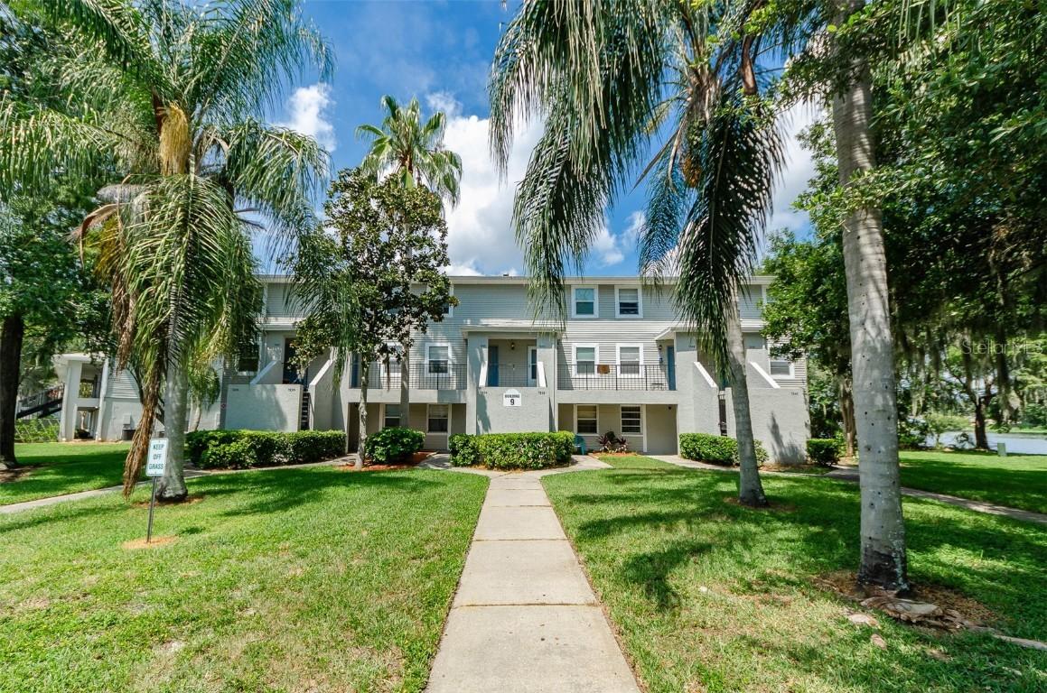 7246 E Bank Dr. #106, Tampa, FL 33617