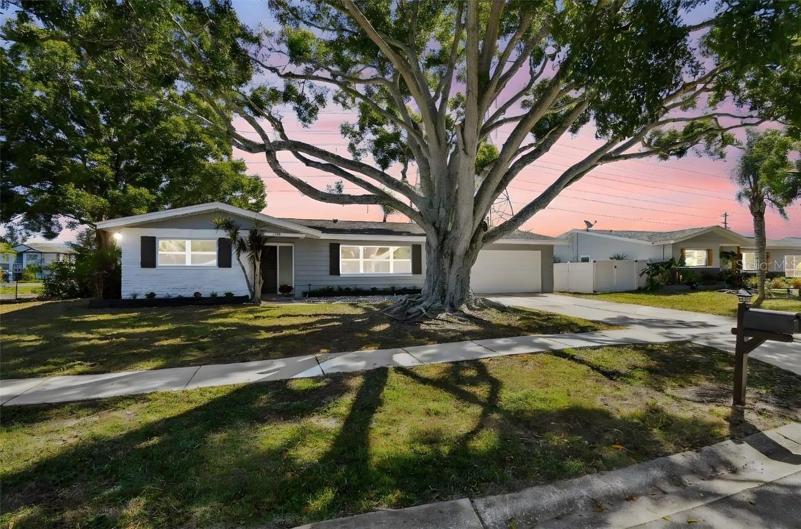 1339 Summerlin Dr., Clearwater, FL 33764
