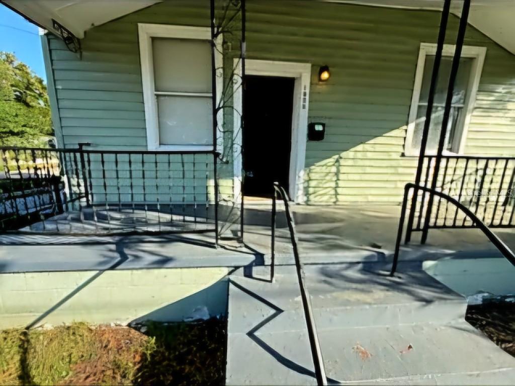 1002 E 14th Ave., Tampa, FL 33605