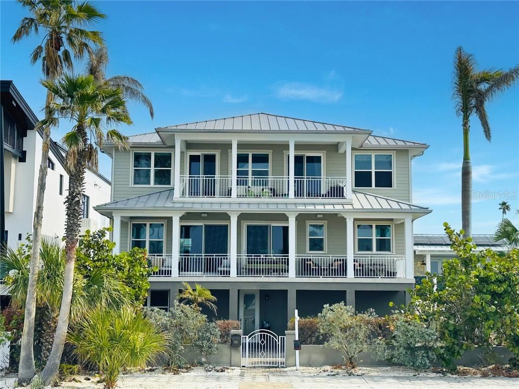 1205 Gulf Way, St Pete Beach, FL 33706