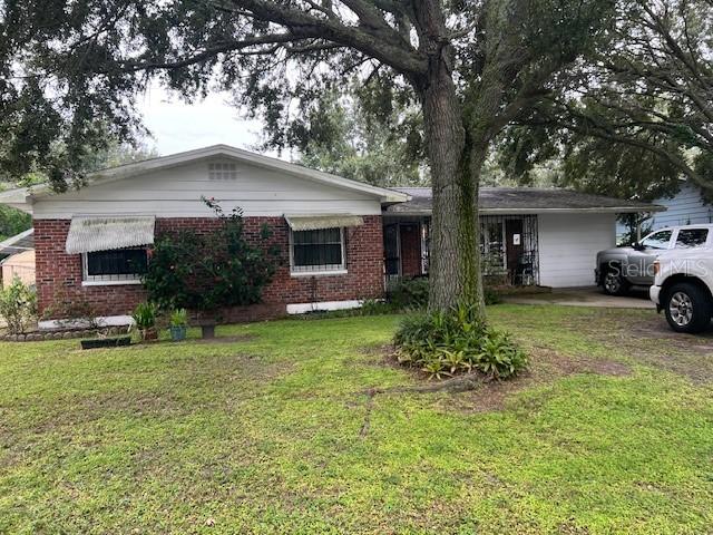 2003 E Hanna Ave., Tampa, FL 33610