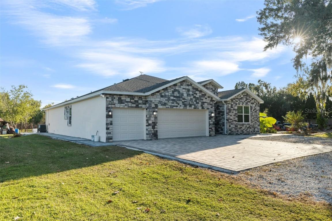 4817 Miley Rd., Plant City, FL 33565