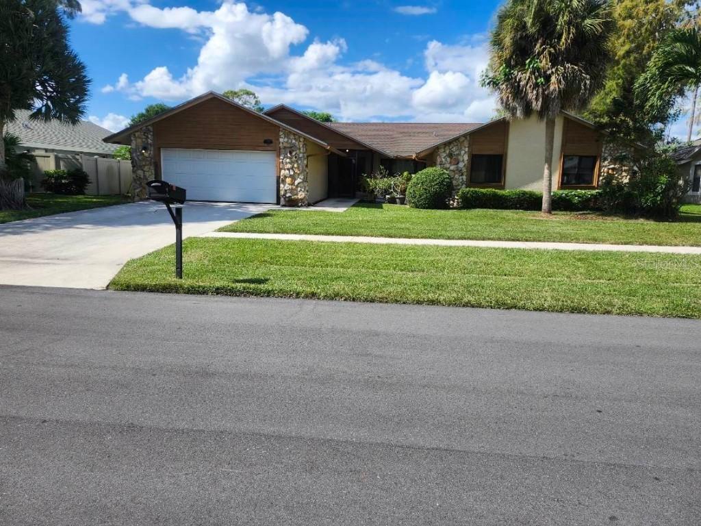 1337 Brampton Cove, Wellington, FL 33414