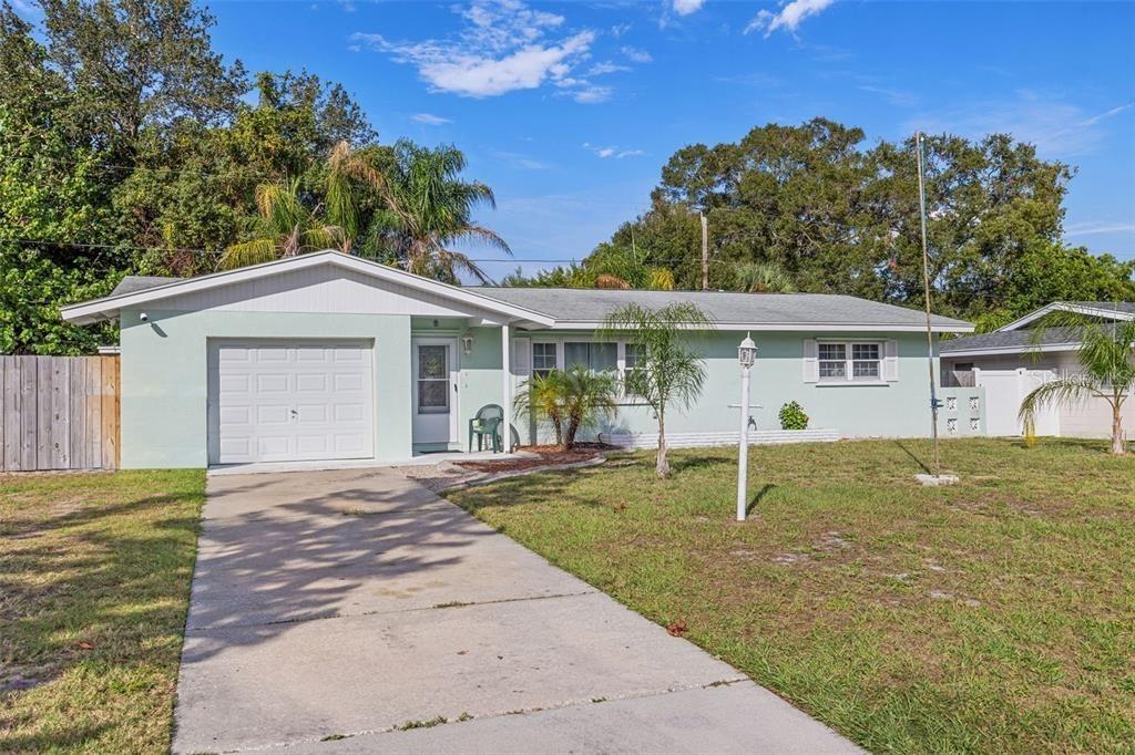 11419 72nd Ter., Seminole, FL 33772