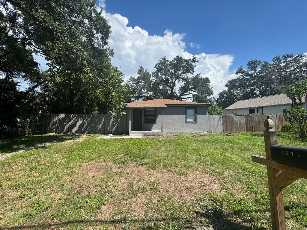 4615 Webster St., Tampa, FL 33610