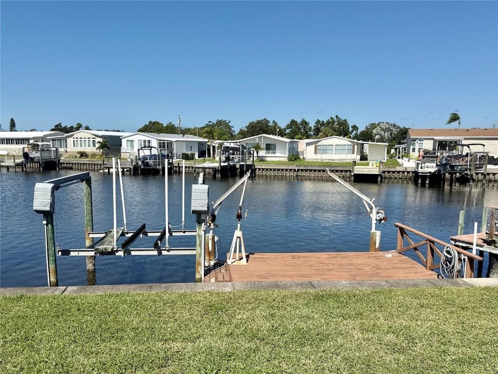 7186 Mount Arlington Dr. #421, St Petersburg, FL 33702