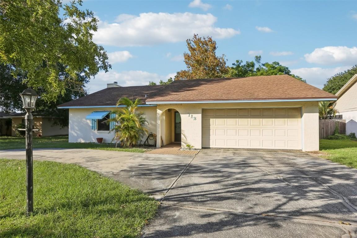 112 Keith Ct., Auburndale, FL 33823