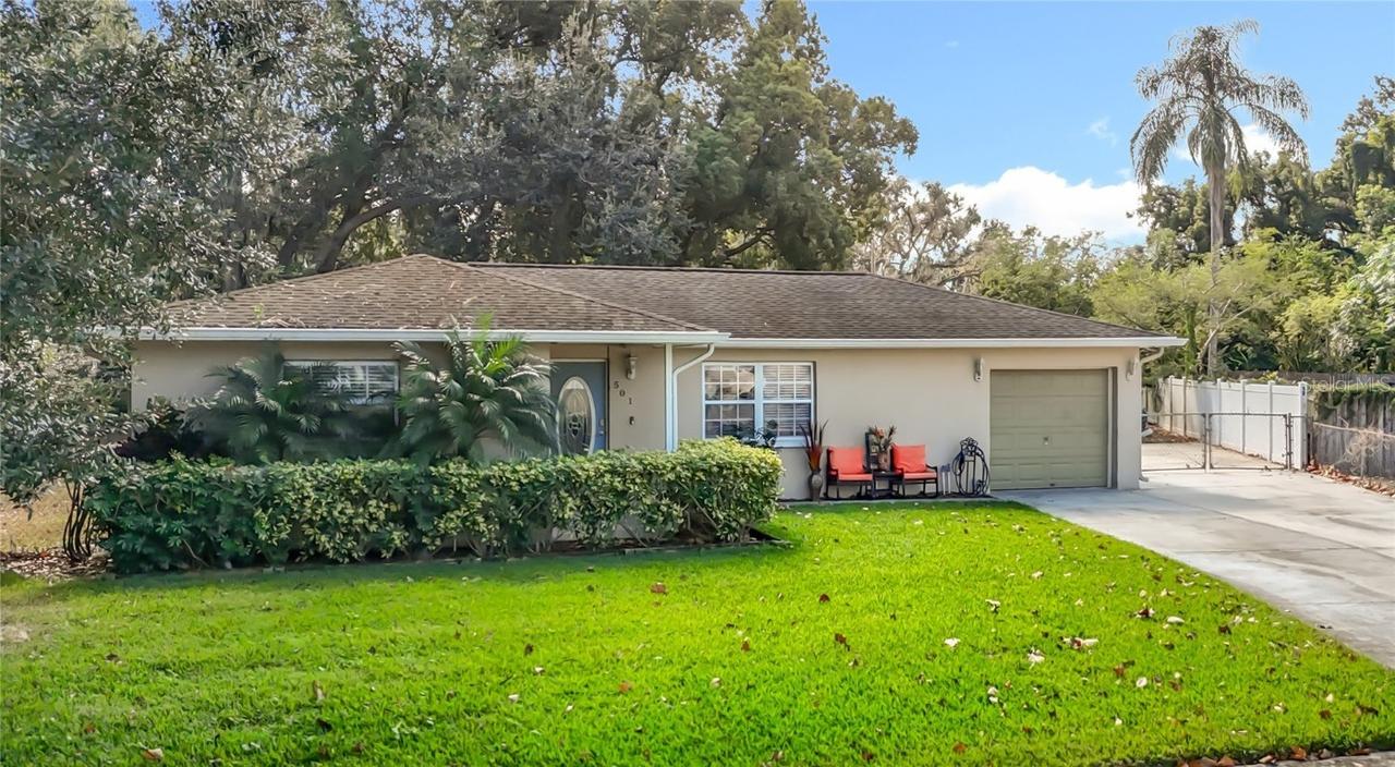 501 Pheasant Pl., Brandon, FL 33510