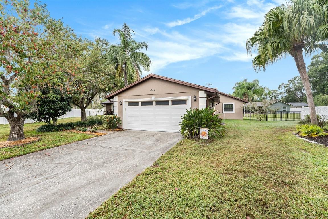 643 Satinleaf Ave., Oldsmar, FL 34677