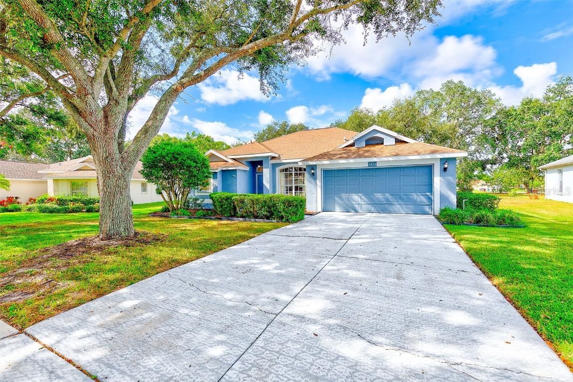 3454 Silver Meadow Way, Plant City, FL 33566
