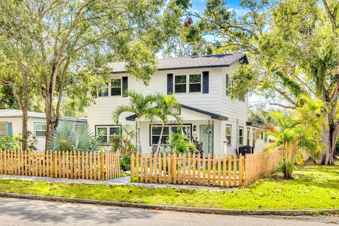 4954 2nd Ave., St Petersburg, FL 33710