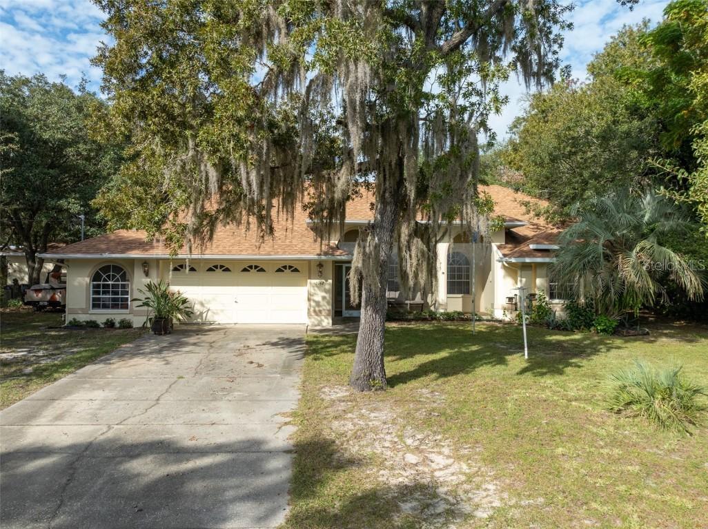 5142 S Louise Point, Homosassa, FL 34446