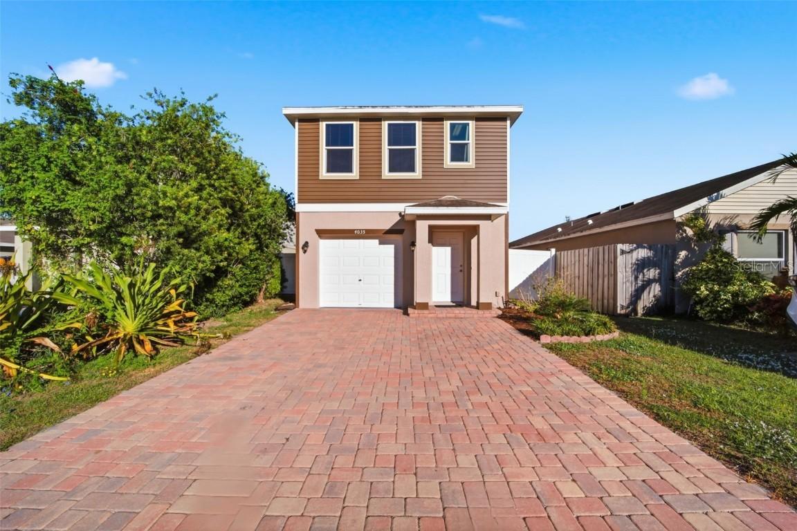 4035 11th St., Bradenton, FL 34208