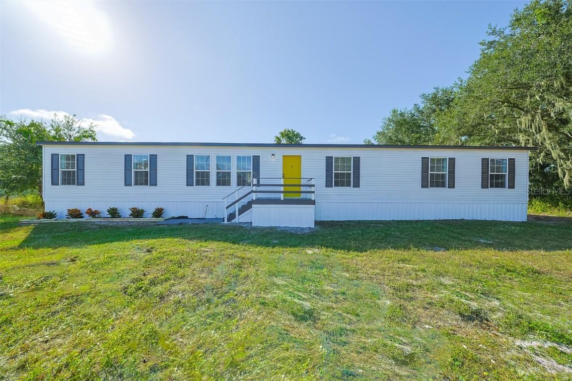 2011 E 60 Hwy., Plant City, FL 33567