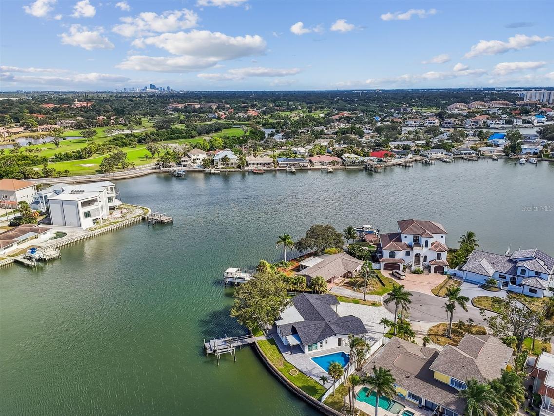 1514 Sea Gull Dr., St Petersburg, FL 33707