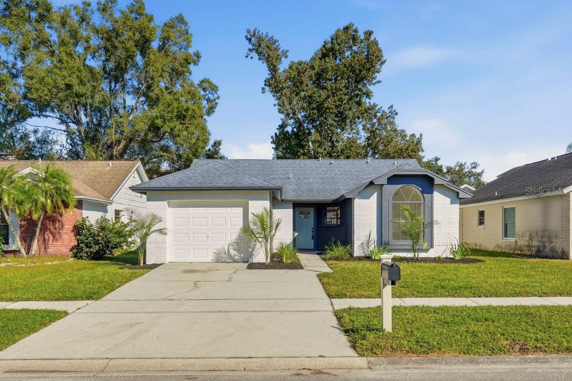 12717 Dunhill Dr., Tampa, FL 33624