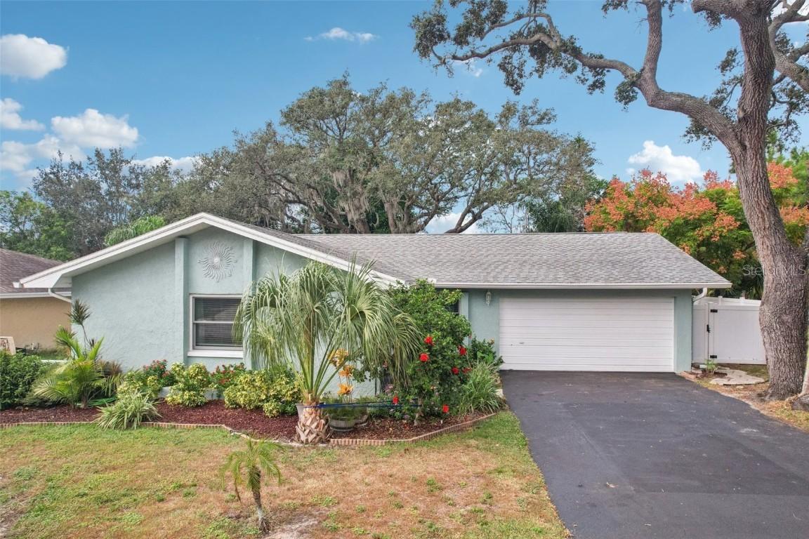 1118 Carlton Rd., Tarpon Springs, FL 34689
