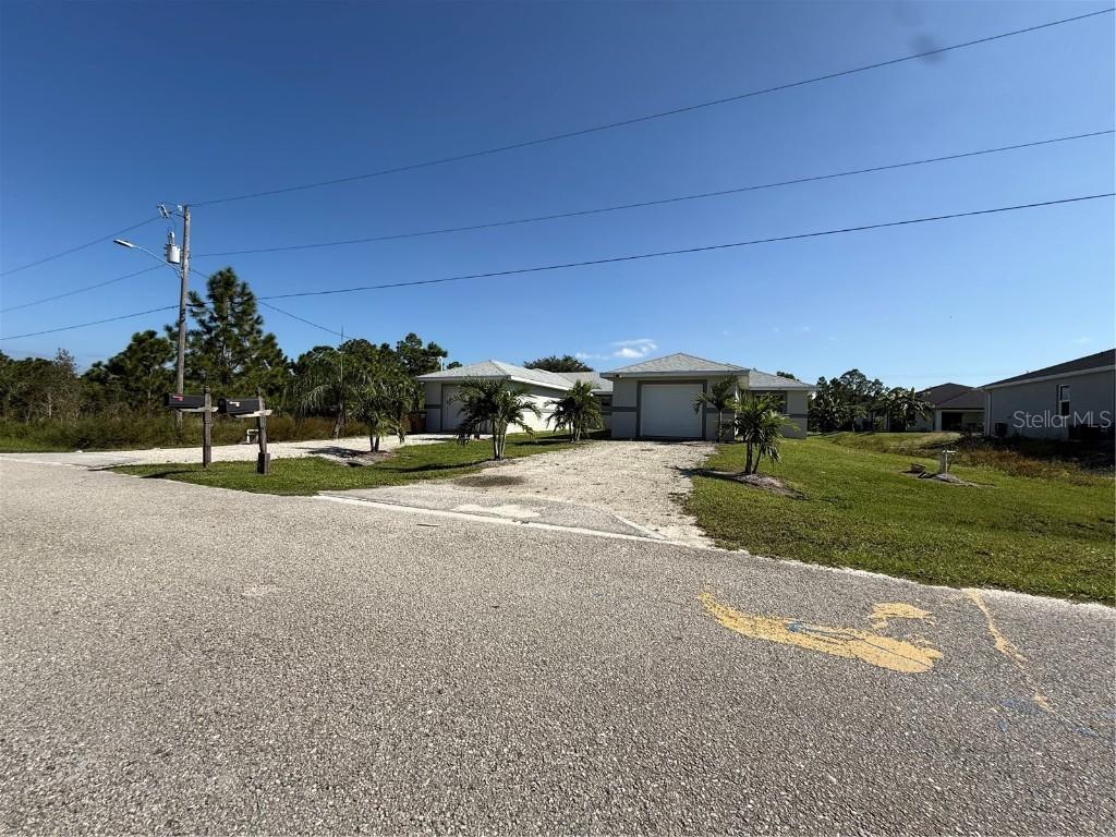 777-779 Bedford Dr., Lehigh Acres, FL 33974