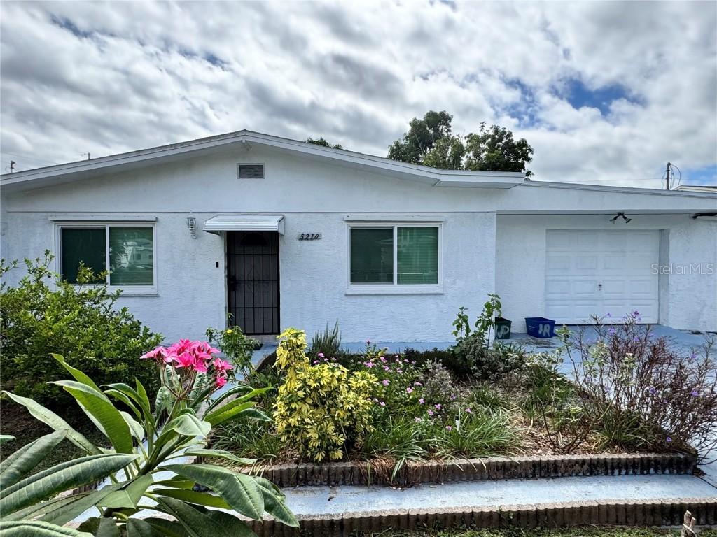 5210 Jersey Ave., Gulfport, FL 33707