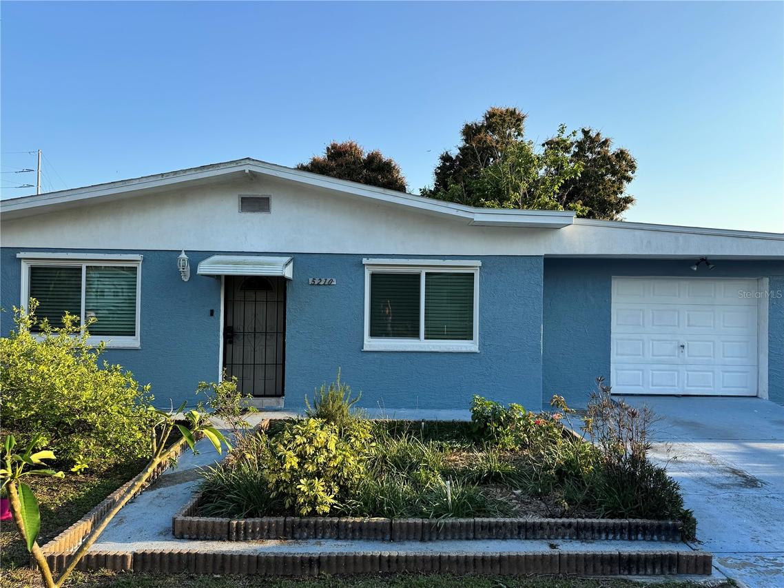 5210 Jersey Ave., Gulfport, FL 33707