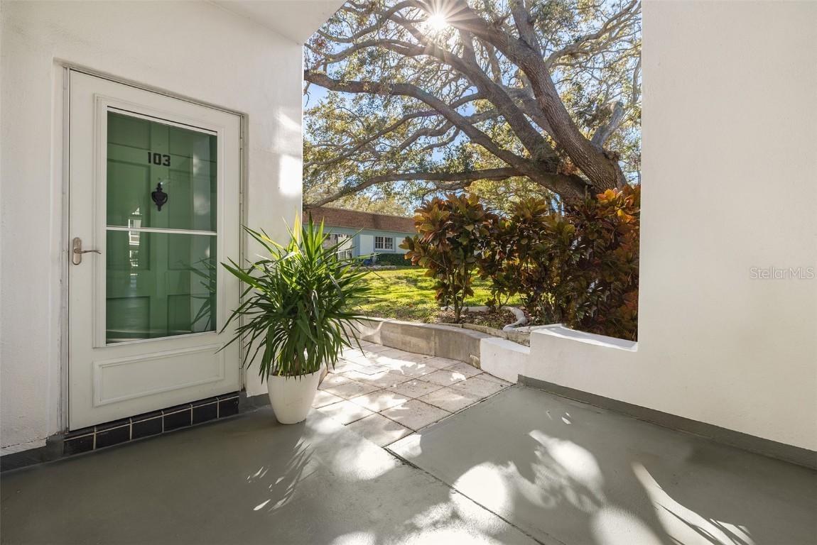 200 Glennes Ln. #103, Dunedin, FL 34698