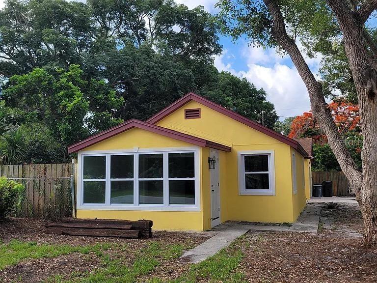 2546 50th Ave., St Petersburg, FL 33714