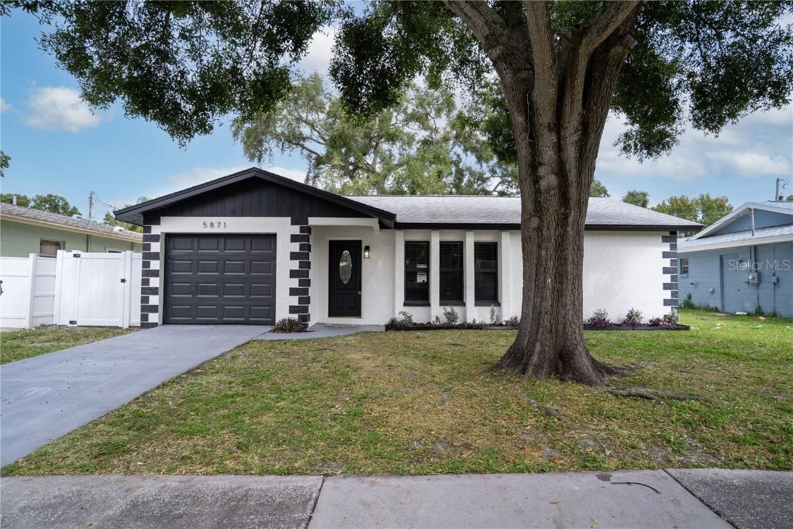 5871 99th Ter., Pinellas Park, FL 33782