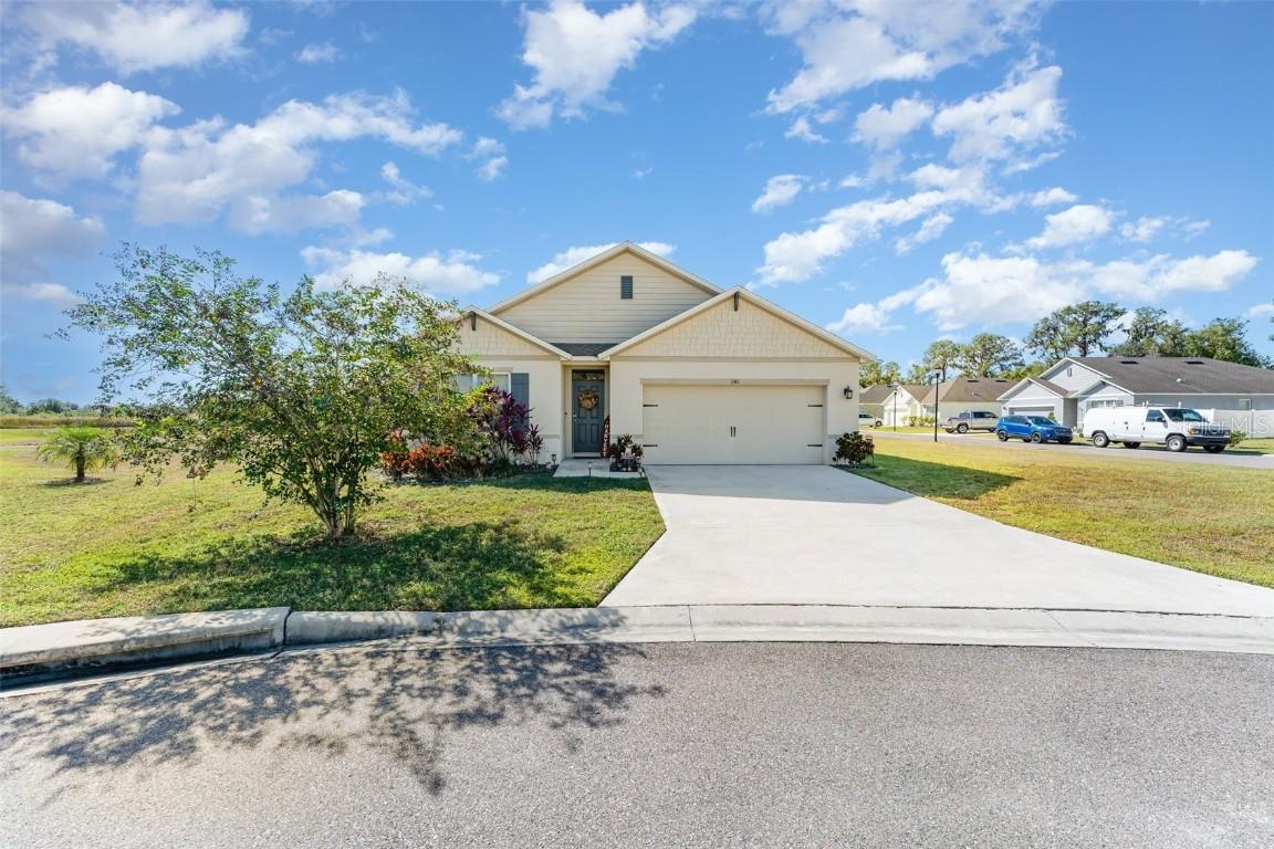 240 St Thomas Dr., Mulberry, FL 33860