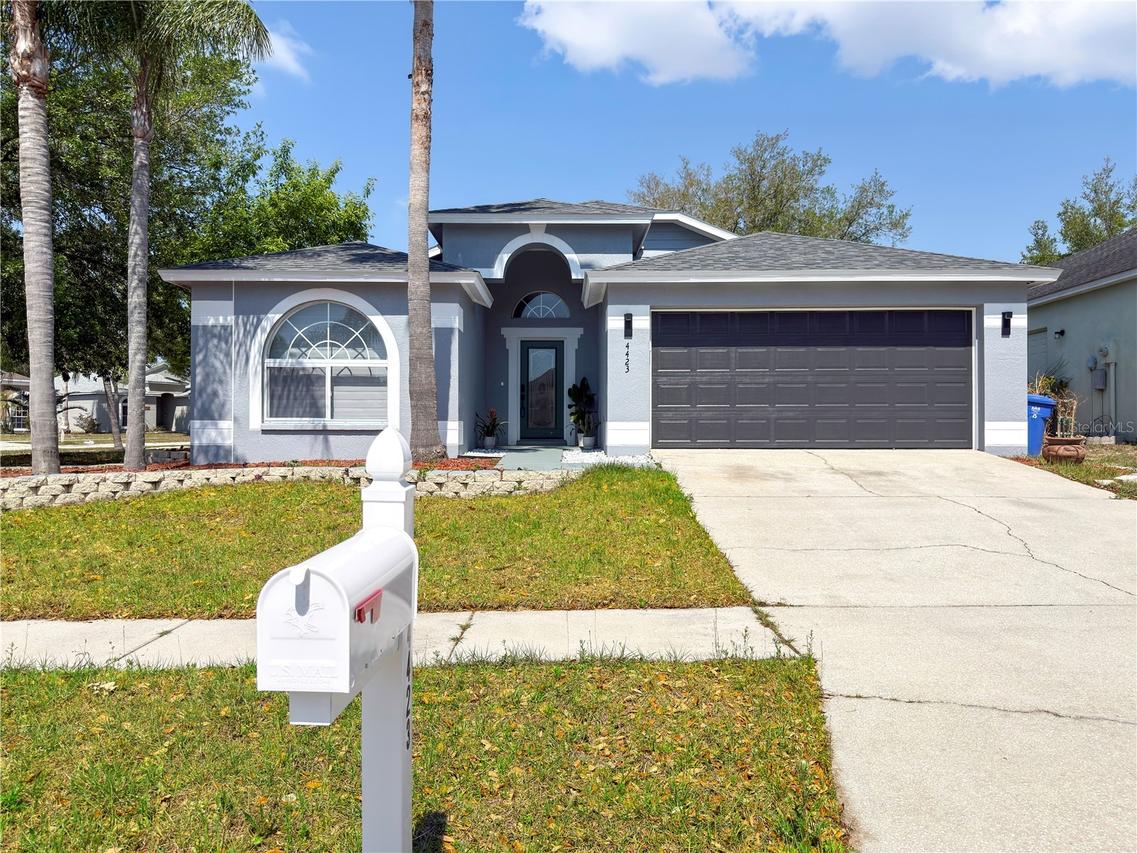 4423 Horseshoe Pick Ln., Valrico, FL 33594