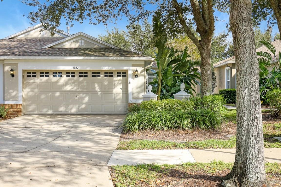 5922 Phoebenest Dr., Lithia, FL 33547