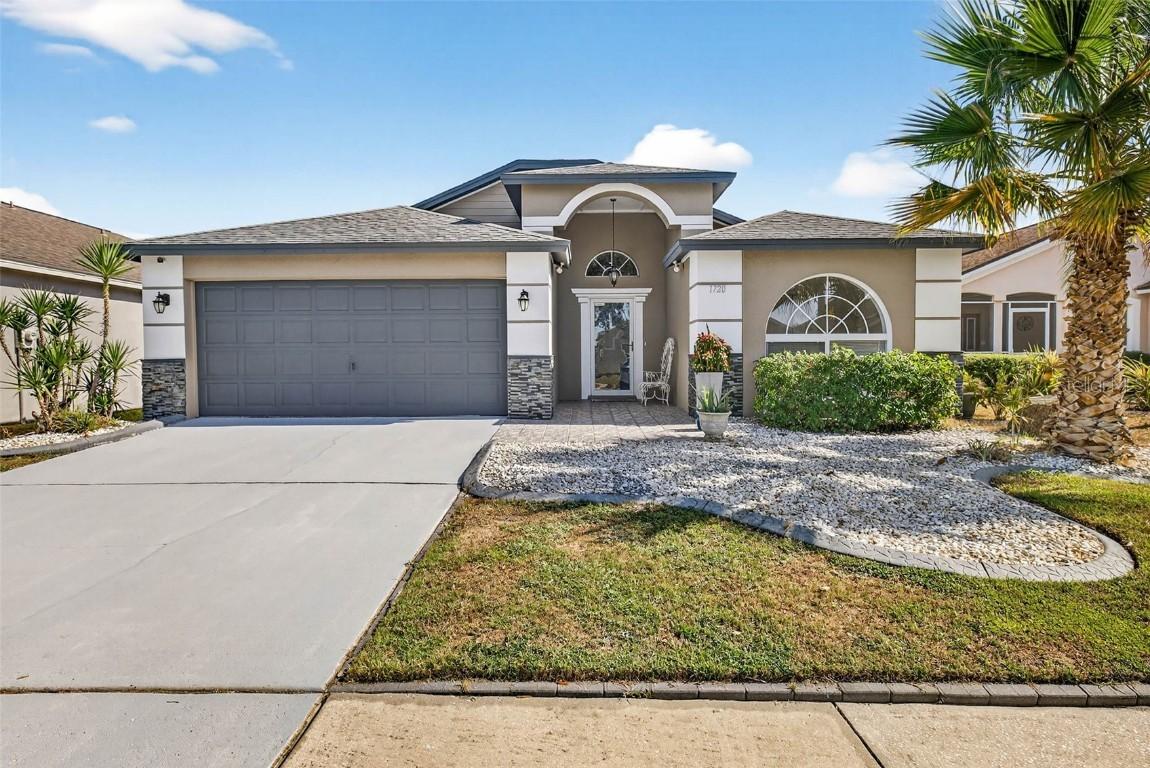 1720 Hulett Dr., Brandon, FL 33511