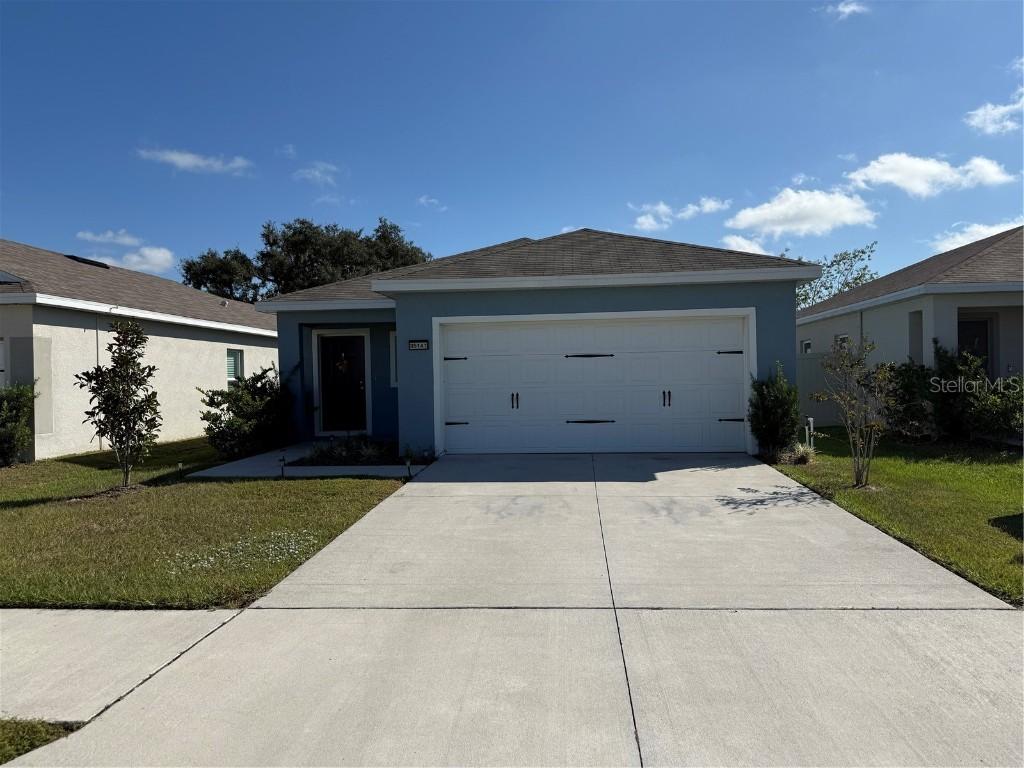 35147 Jomar Ave., Zephyrhills, FL 33541