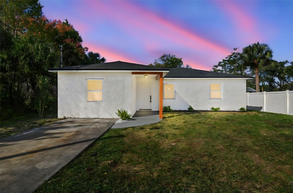 16107 Sea Pines Dr., Hudson, FL 34667