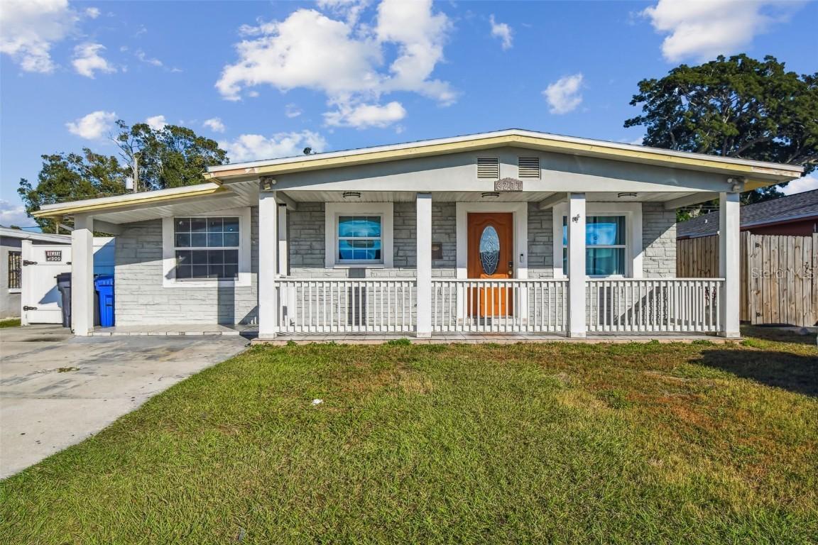 6207 N Manhattan Ave., Tampa, FL 33614