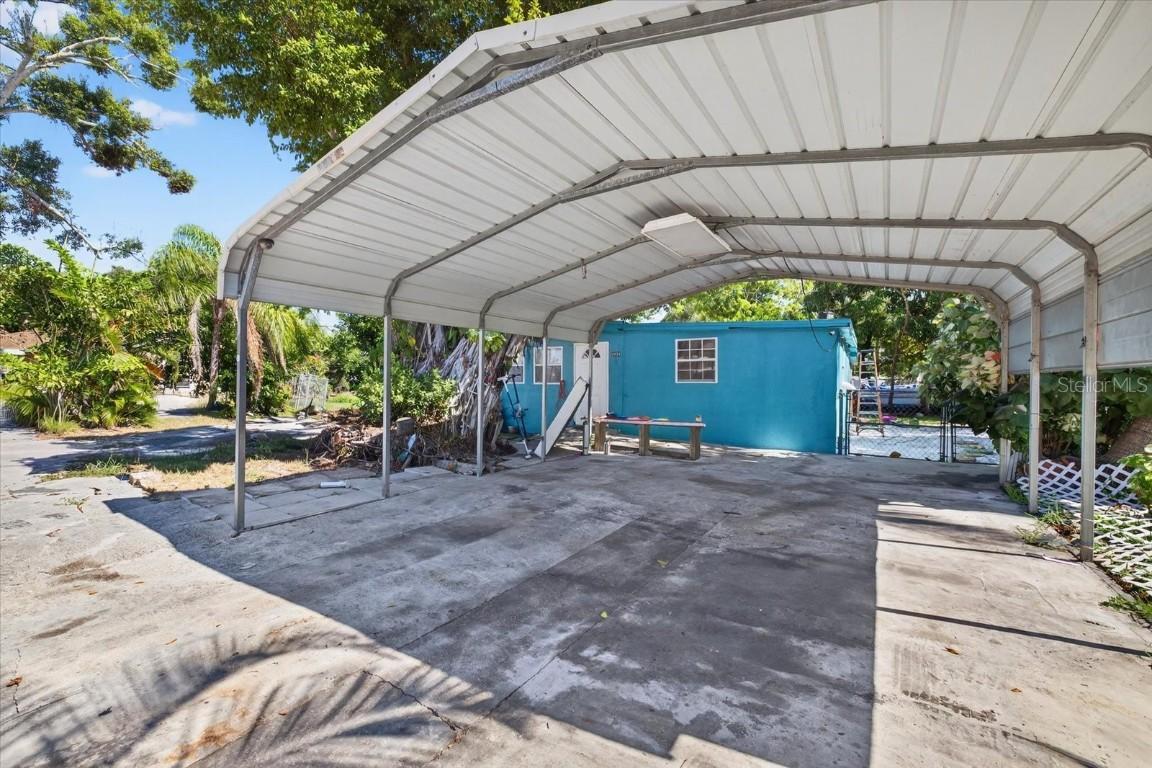 2839 19th St., Bradenton, FL 34205