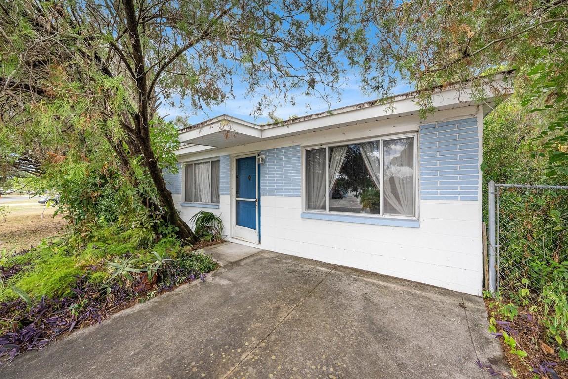 8481 93rd Ave., Seminole, FL 33777