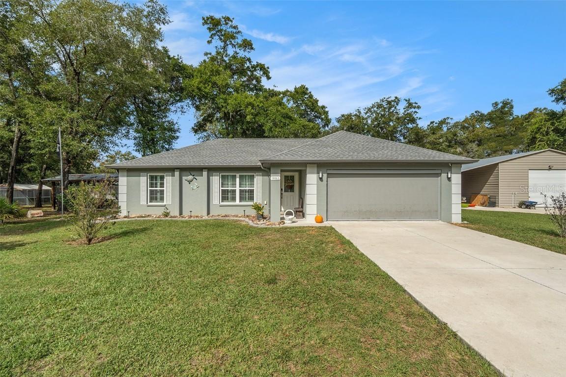 19063 Saint George Dr., Dunnellon, FL 34432