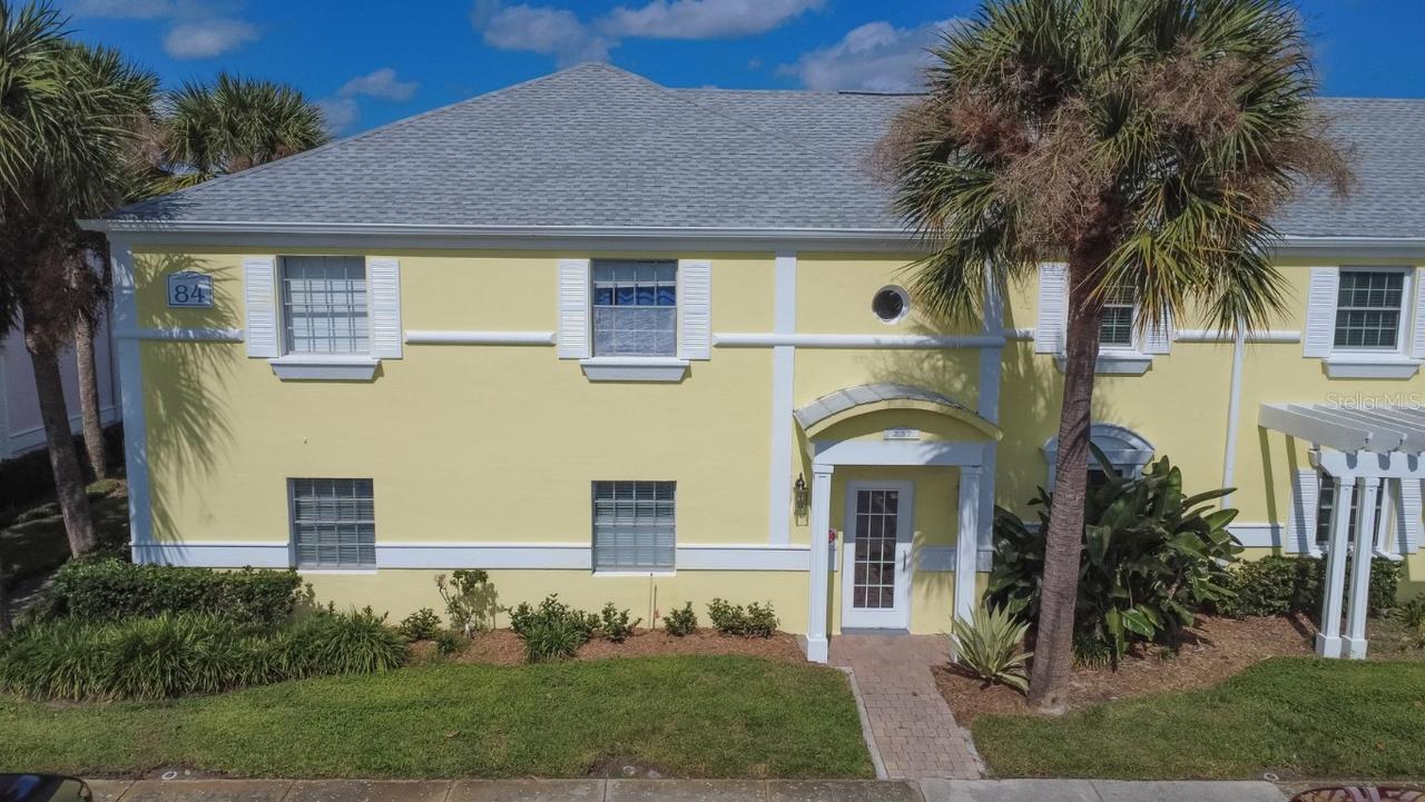 237 Seahorse Dr. #H, St Petersburg, FL 33705