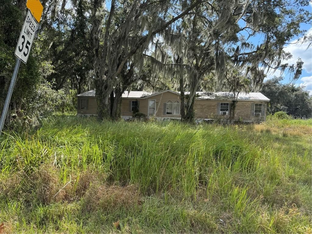 3721 Porter Rd., Lithia, FL 33547