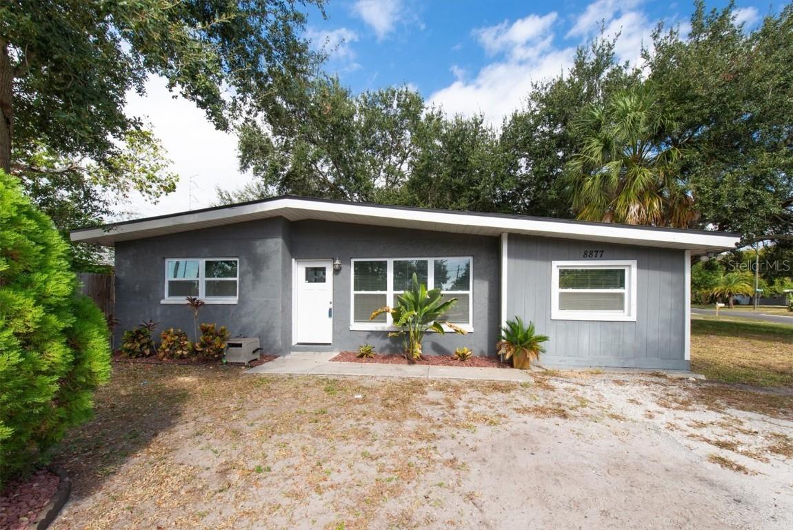 8877 94th Ave., Seminole, FL 33777