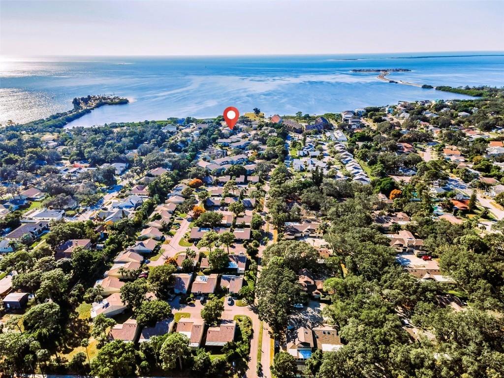 631 Windrush Bay Dr. #143, Tarpon Springs, FL 34689